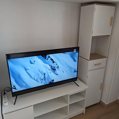Central Spacious Flat With Private Parking 샤모니 외부 사진